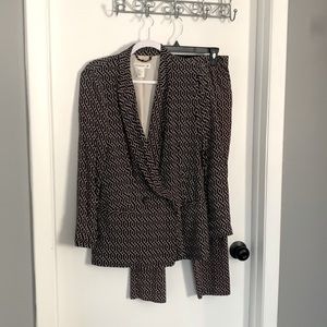 GP&JBAKER Women’s Suit Size 6